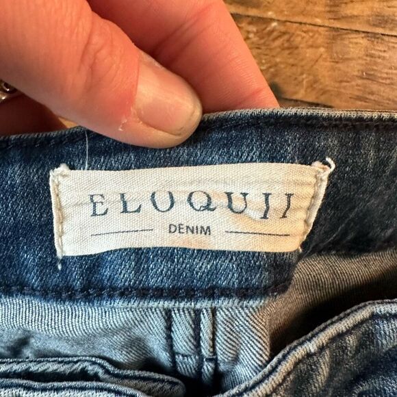 Eloquii distressed light wash stretchy size 24 plus size jeans - Picture 2 of 5